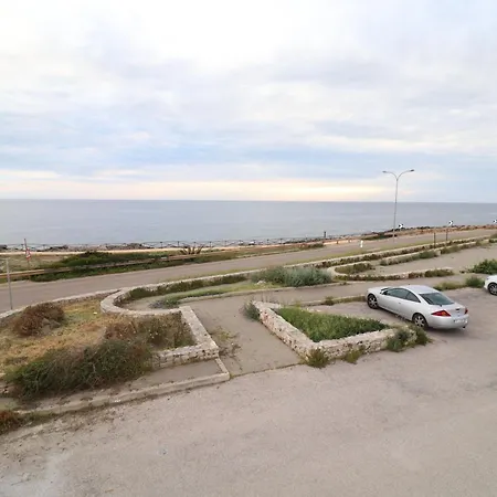 La Corte Sul Mare Puglia On Line