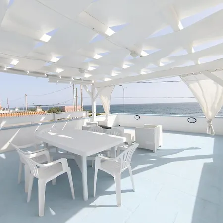 La Corte Sul Mare Puglia On Line *