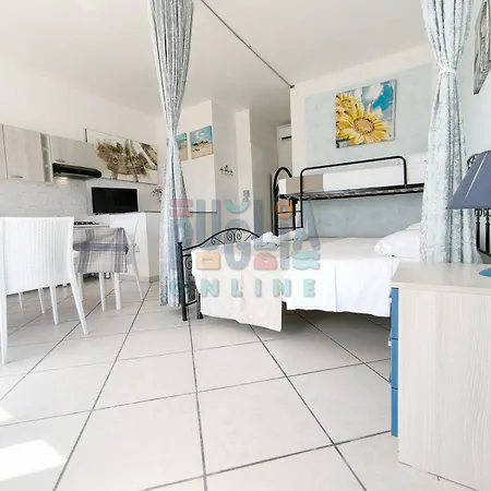 La Corte Sul Mare Puglia On Line *