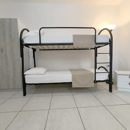 Apartment La Corte Sul Mare Puglia On Line