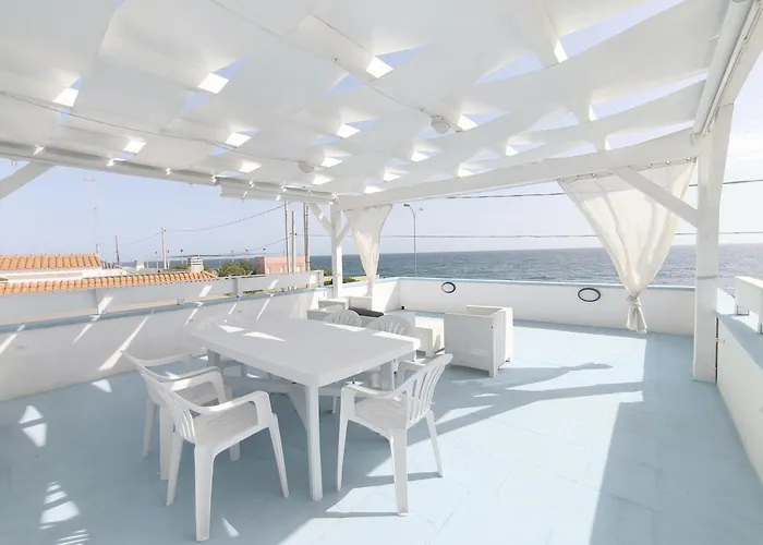 La Corte Sul Mare Puglia On Line *